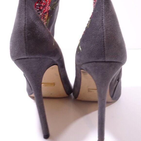 Bebe Delonix Embroidered Floral Crystal Boots Faux Suede Booties 7.5 - Picture 15 of 16